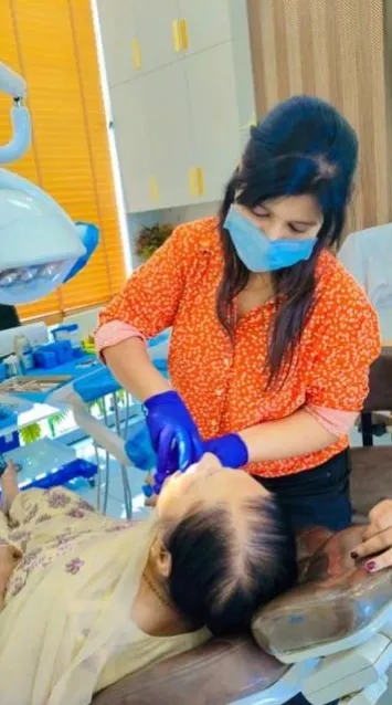 Dr. Arti Kumari with a patient